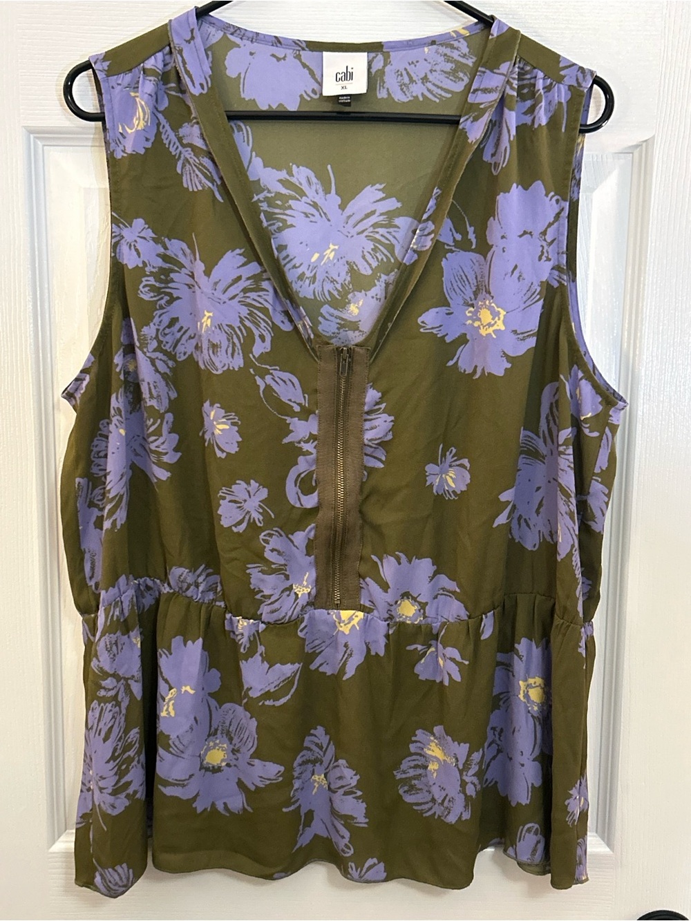 Cabi Celebrity Top Olive Green Purple Floral Peplum Blouse Zip V-Neck XL